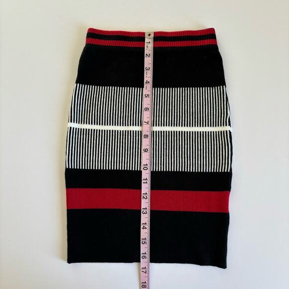 LF Seek The Label Red & Black Striped Bodycon Stretch Pencil Skirt Size XS NWT - Picture 3 of 7